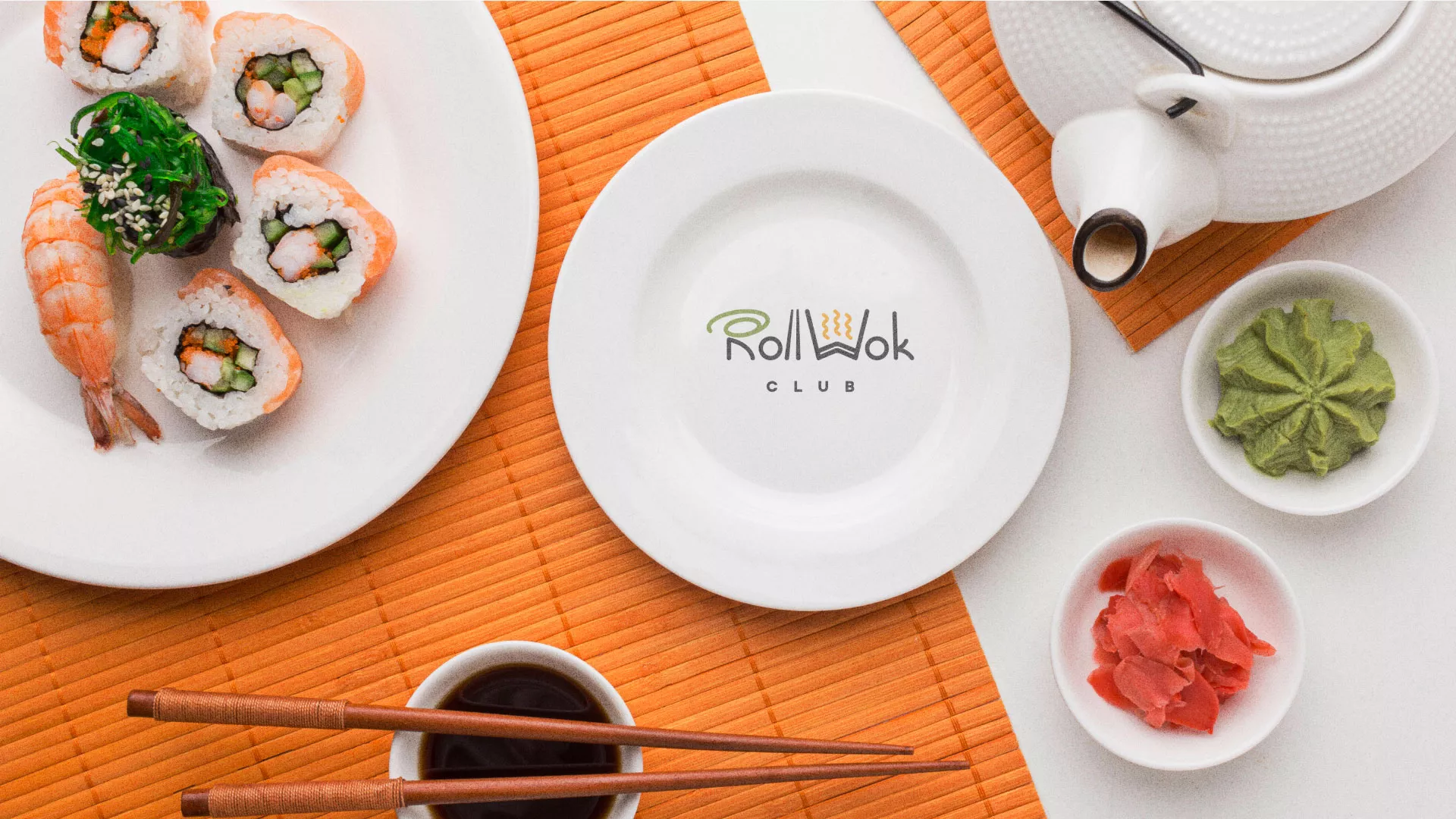 Разработка логотипа и фирменного стиля суши-бара «Roll Wok Club» в Спасске-Рязанском